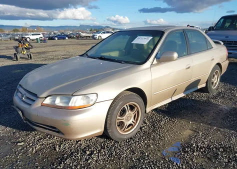 2001 Honda Accord 2.3 Ex z USA, uszkodzony, nr VIN JHMCG56681C031464